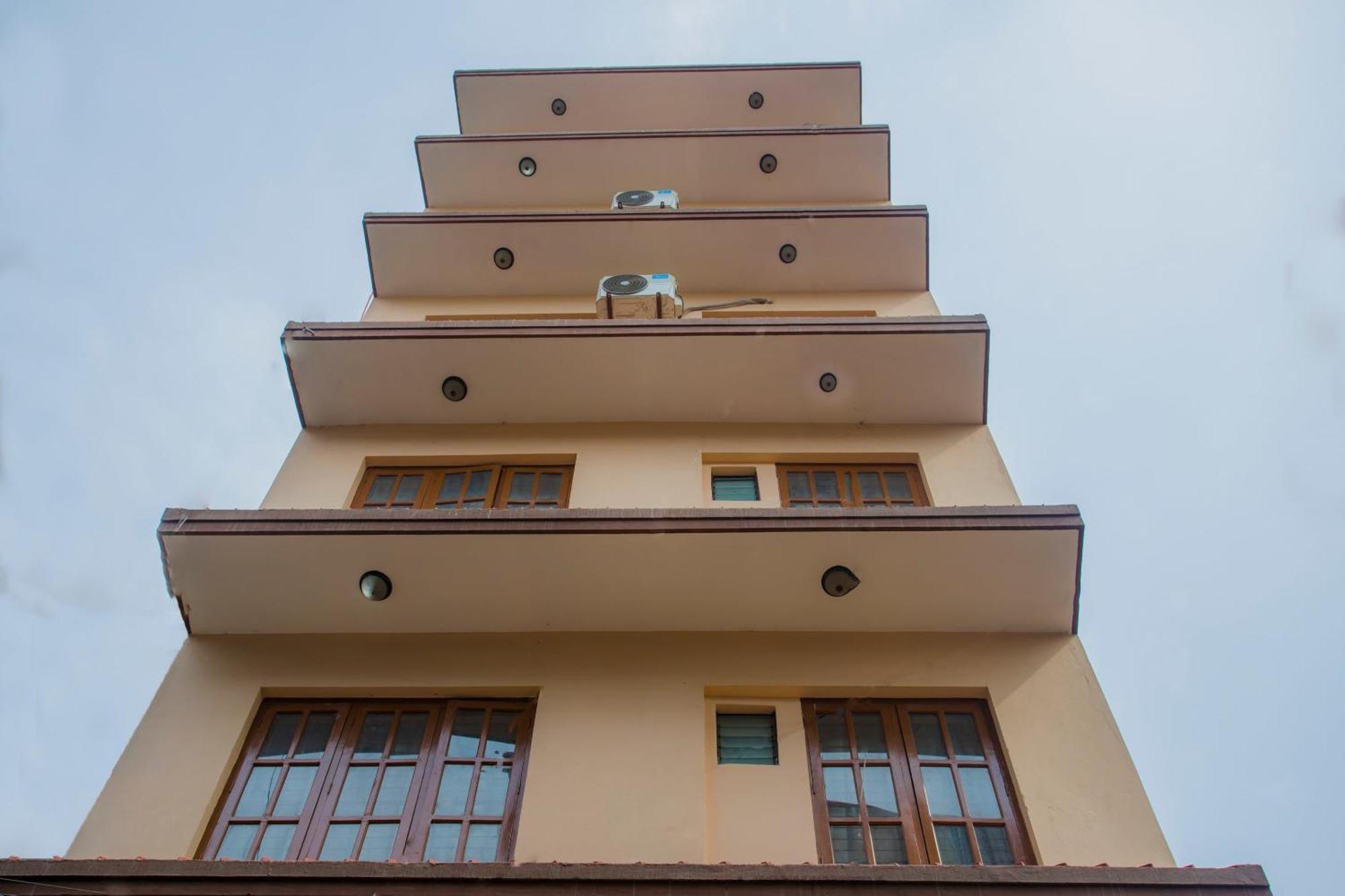 Oyo 297 Hotel Aayam Katmandú Exterior foto