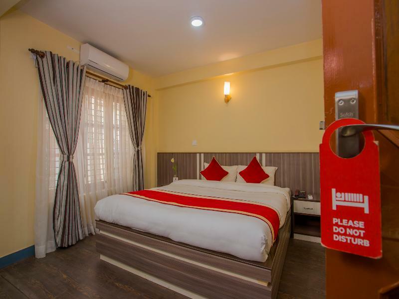 Oyo 297 Hotel Aayam Katmandú Exterior foto